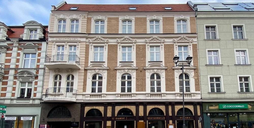 Hotel Diament Economy Hlivice Exteriér fotografie