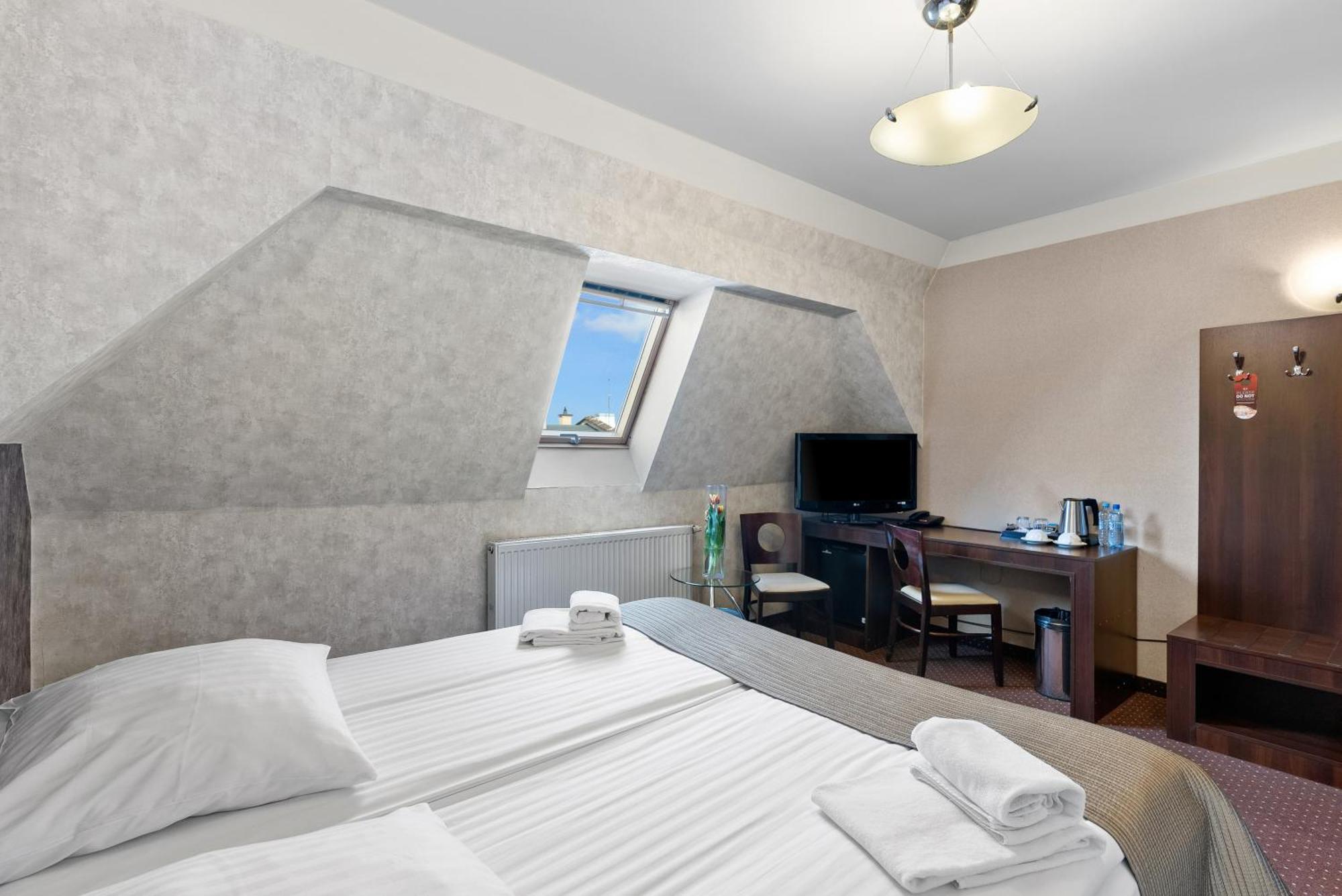 Hotel Diament Economy Hlivice Exteriér fotografie
